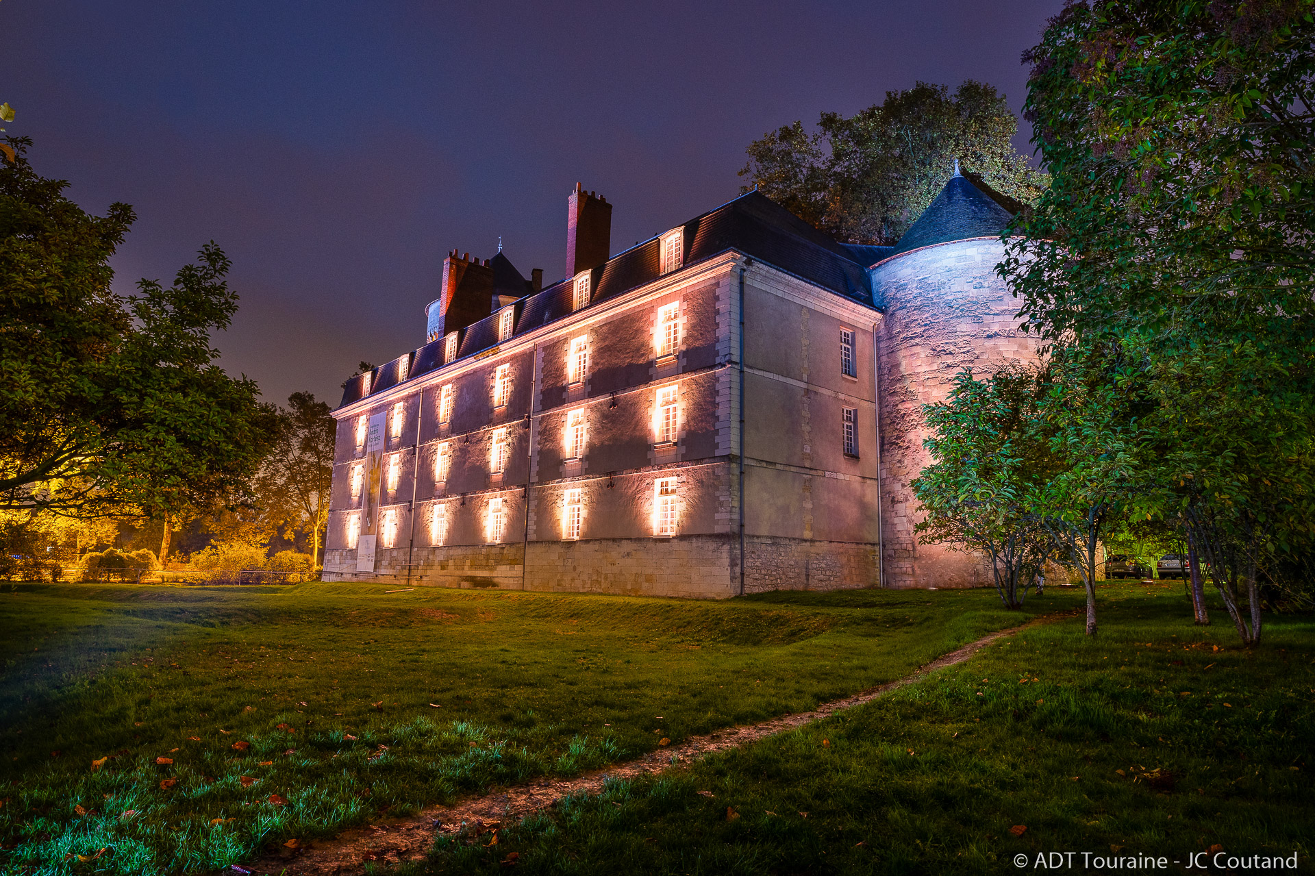 Château de Tours - Illuminated walking experience