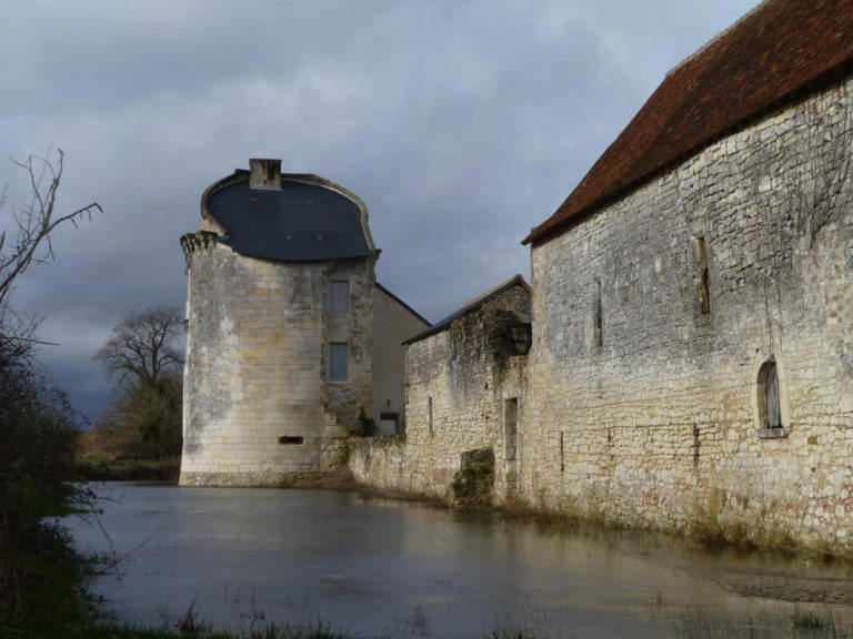 La Tour du Château des Etangs-25