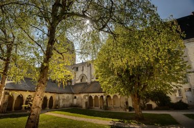 Abbaye_de_Cormery_LeonardDeSerres_2968 1