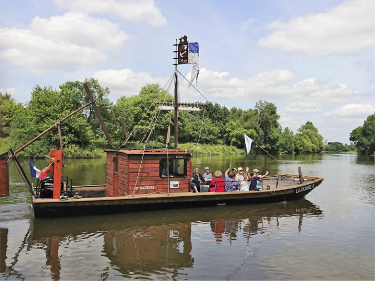 La Jocondie – Boat trips on the Cher-1