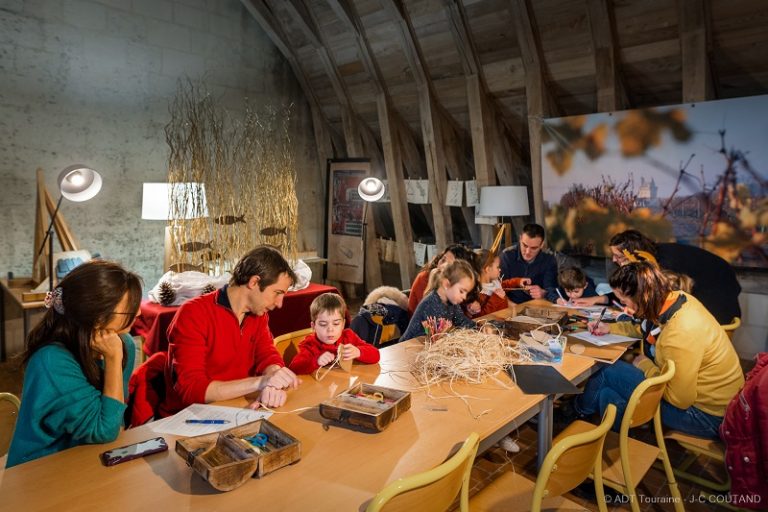 Atelier noël, les petits artistes de la reine-2