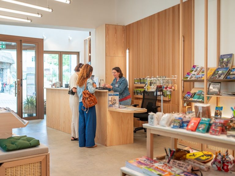 Azay-le-Rideau Tourist Office-3