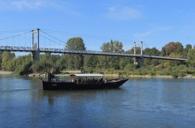 Promenade-apéro-pont-de-fil