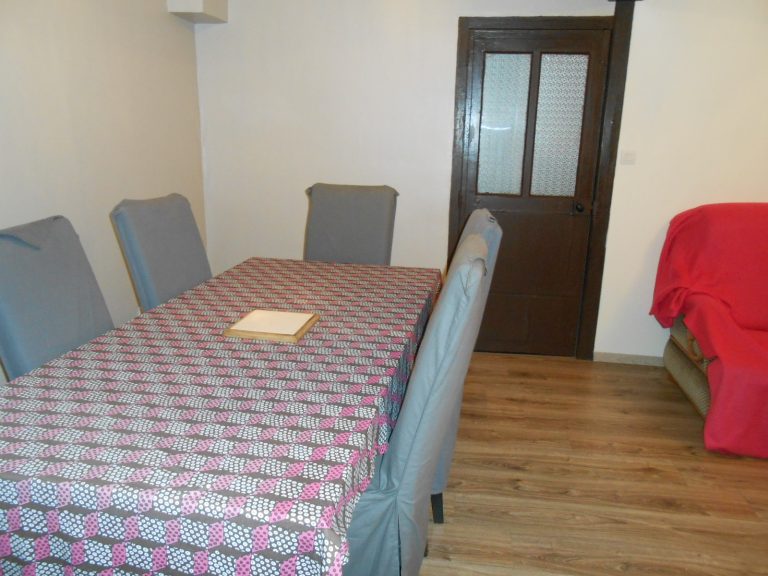 Appartement (Apartment)-1