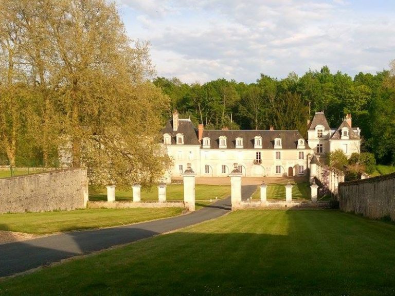 Gîte de séjour – La Chartreuse du Liget-1